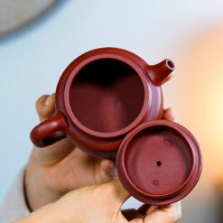 Ấm Tử Sa Đức Trung Đại Hồng Bào DT001 phần nắp ấm vừa vặn