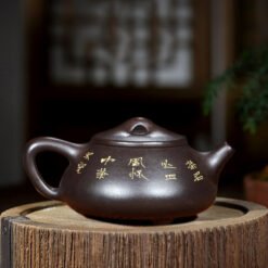 Ấm tử sa Thạch Biều