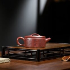 Ấm Trà Tử Sa Đại Hồng Bào Dáng Hán Ngõa HN008 có thể để trang trí không gian