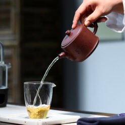 Ấm Tử Sa Tử Nê Dáng Hán Đạc HD003 vòi ấm thiết kế có dòng nước mạnh